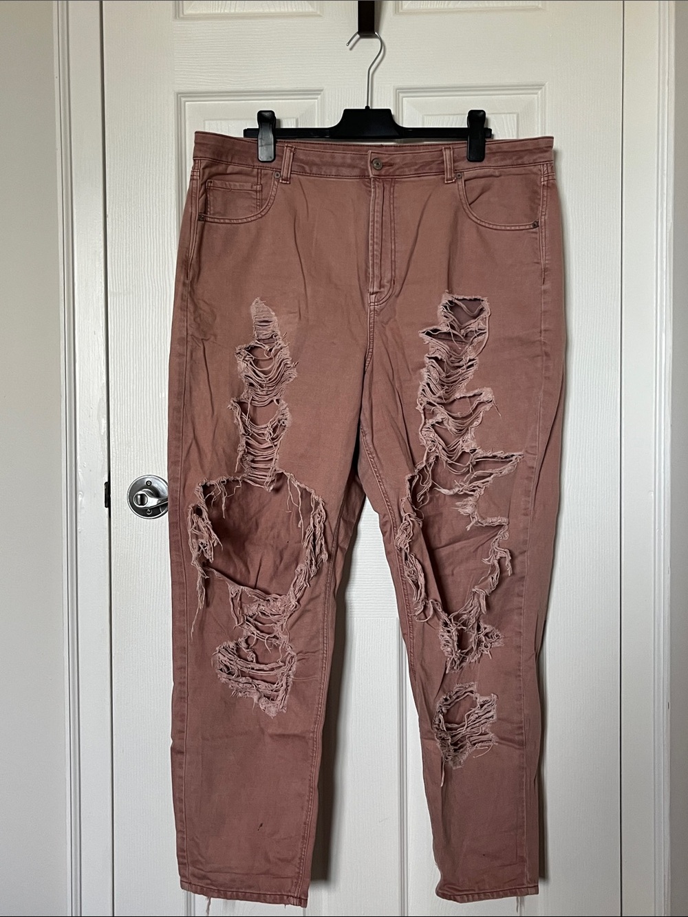Women's Distressed High-Rise Jeans in Dusty Rose